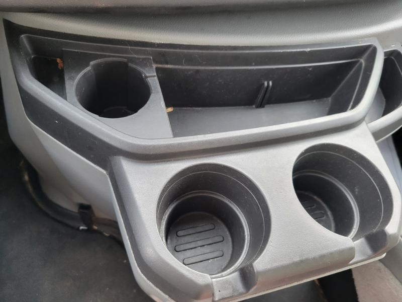 Ford Econoline E-350 Super Duty 2022