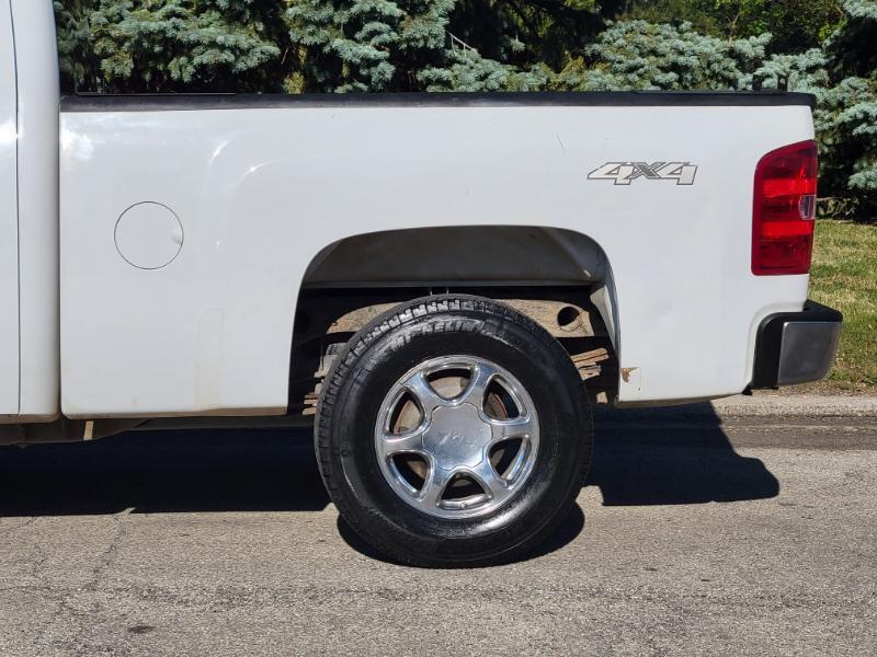 Chevrolet Silverado 1500 Work Truck Ext. Cab 4WD 2011