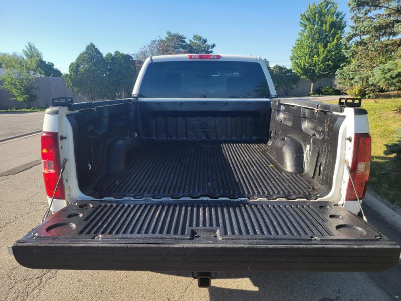 Chevrolet Silverado 1500 Work Truck Ext. Cab 4WD 2011