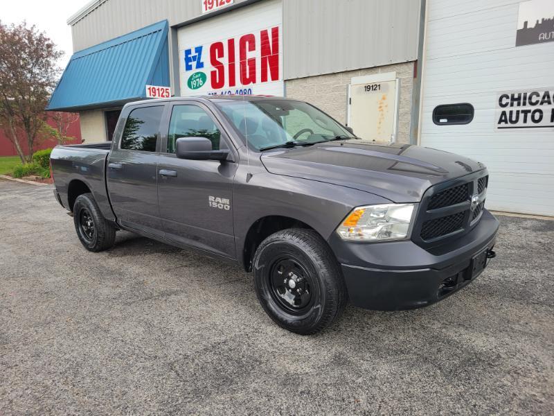RAM 1500 Tradesman Crew Cab SWB 4WD 2018