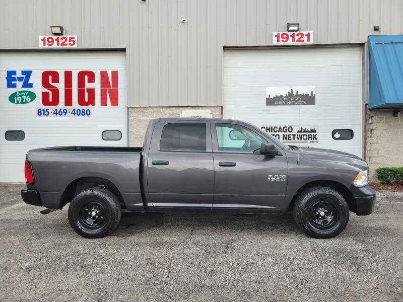 RAM 1500 Tradesman Crew Cab SWB 4WD 2018