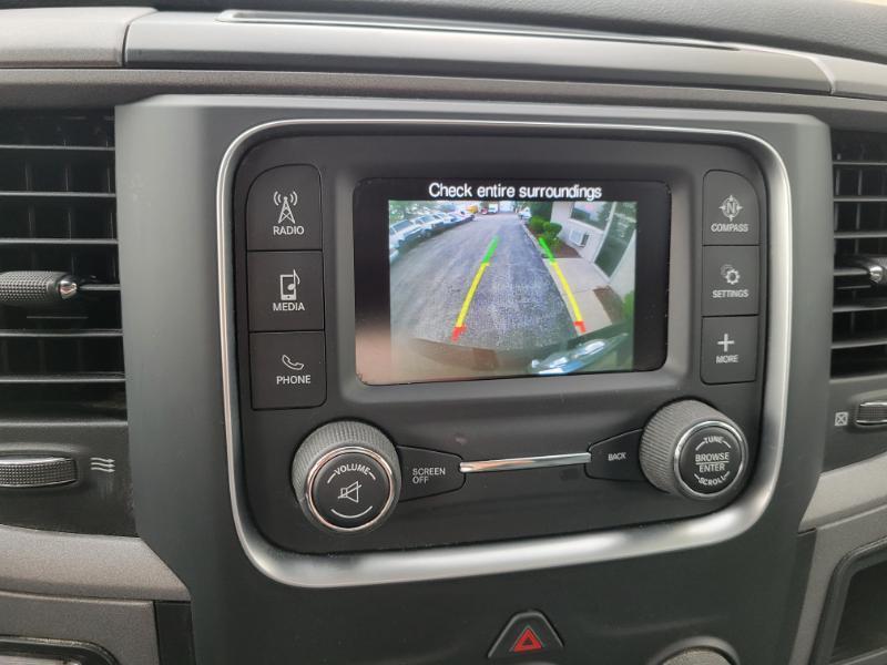 RAM 1500 Tradesman Crew Cab SWB 4WD 2018