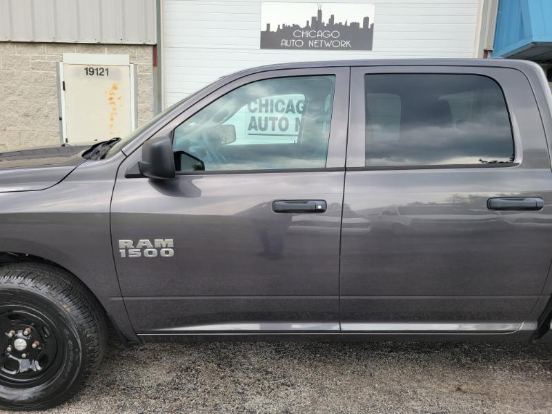 RAM 1500 Tradesman Crew Cab SWB 4WD 2018