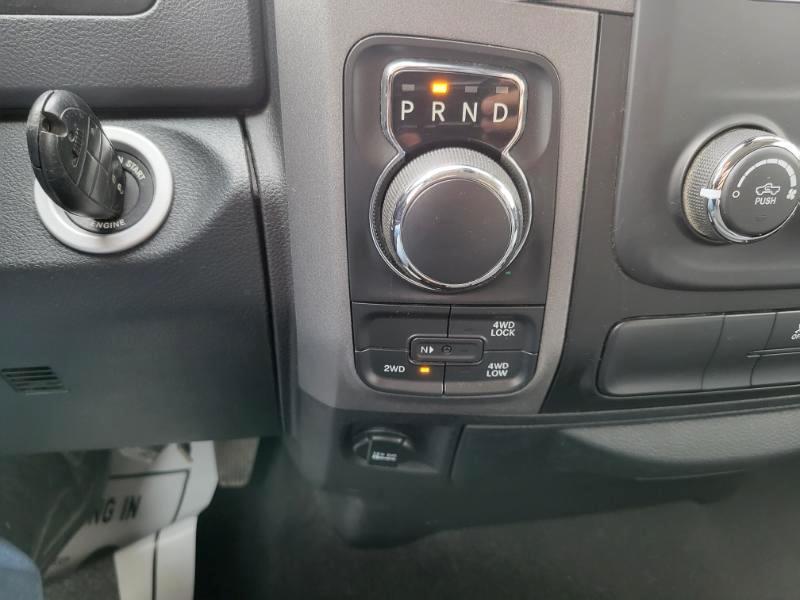 RAM 1500 Tradesman Crew Cab SWB 4WD 2018