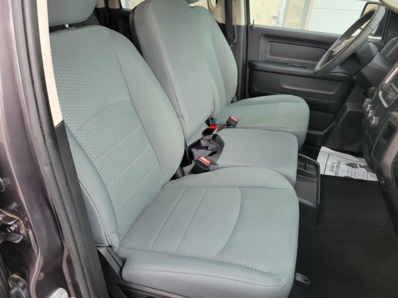 RAM 1500 Tradesman Crew Cab SWB 4WD 2018