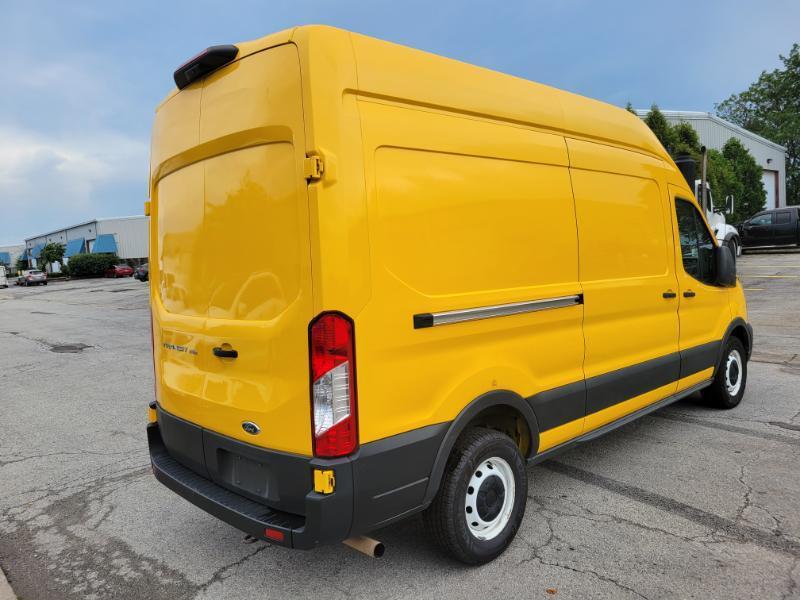Ford Transit  2021