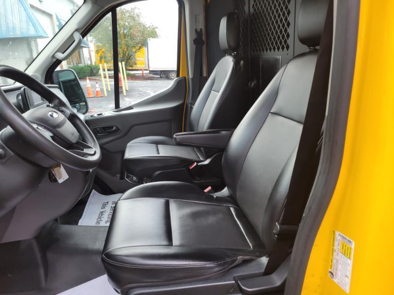 Ford Transit  2021