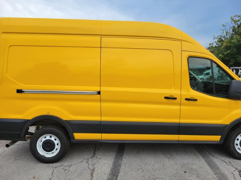 Ford Transit  2021