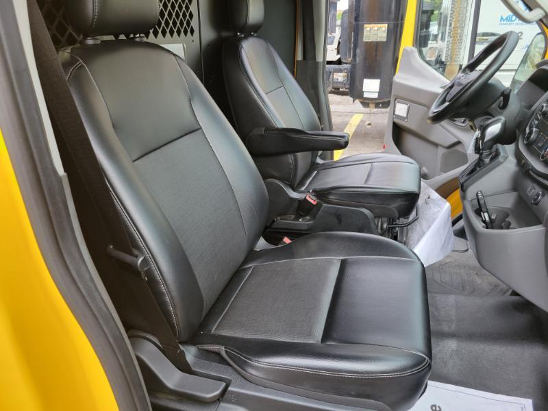 Ford Transit  2021