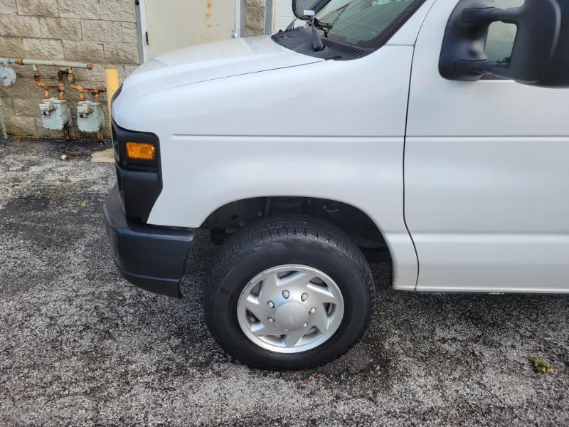 Ford Econoline E-150 2013