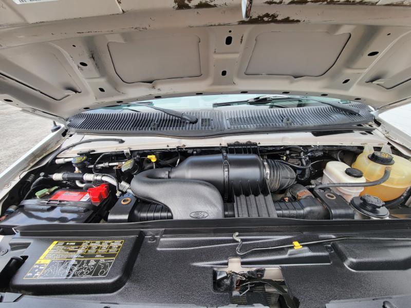 Ford Econoline E-150 2013