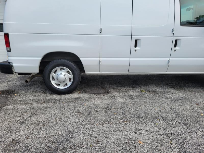 Ford Econoline E-150 2013