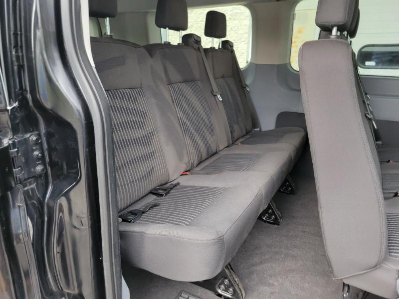Ford Transit 150 Wagon Low Roof XLT 60/40 Pass. 130-in. WB 2018