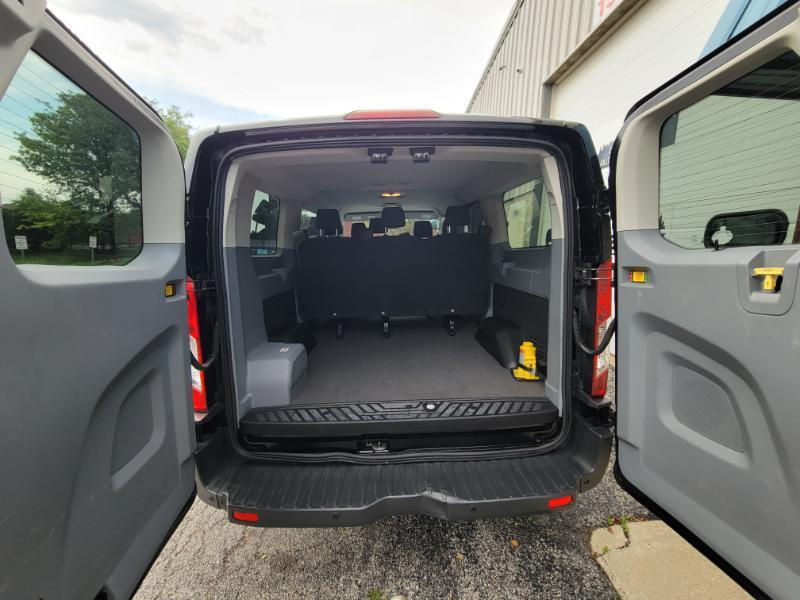 Ford Transit 150 Wagon Low Roof XLT 60/40 Pass. 130-in. WB 2018