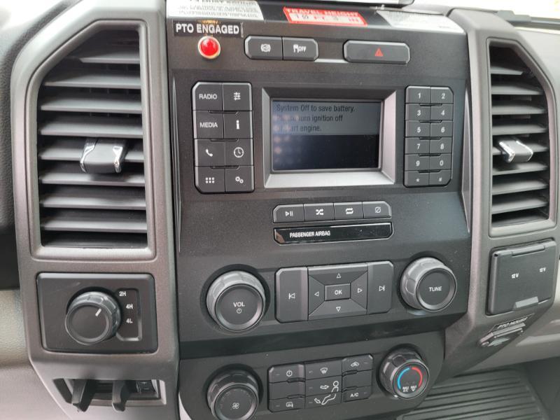 Ford F-550 Regular Cab DRW 4WD 2022