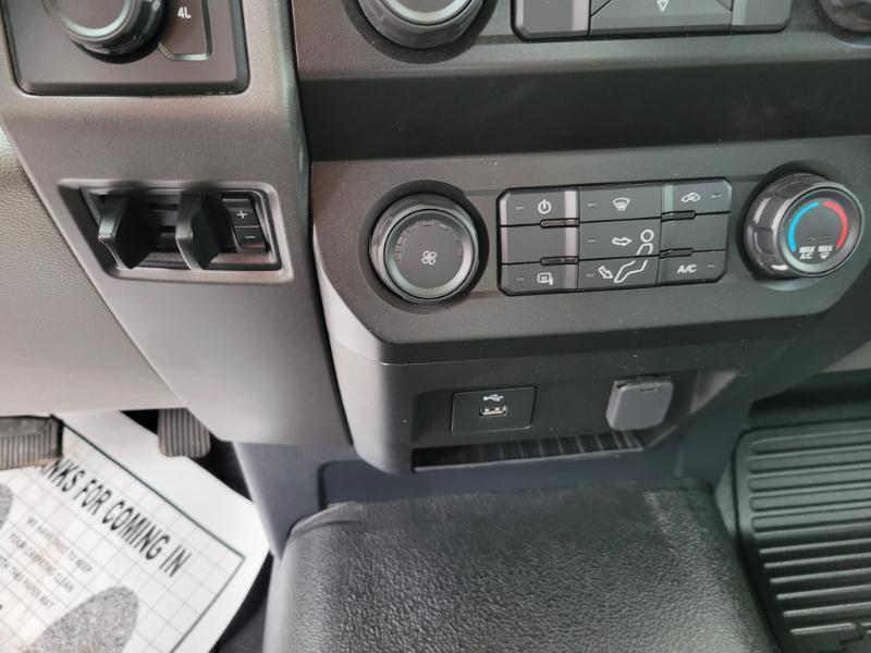 Ford F-550 Regular Cab DRW 4WD 2022