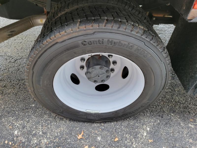 Ford F-550 Regular Cab DRW 4WD 2022