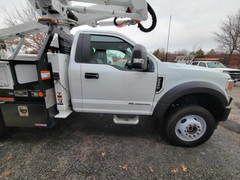 Ford F-550 Regular Cab DRW 4WD 2022