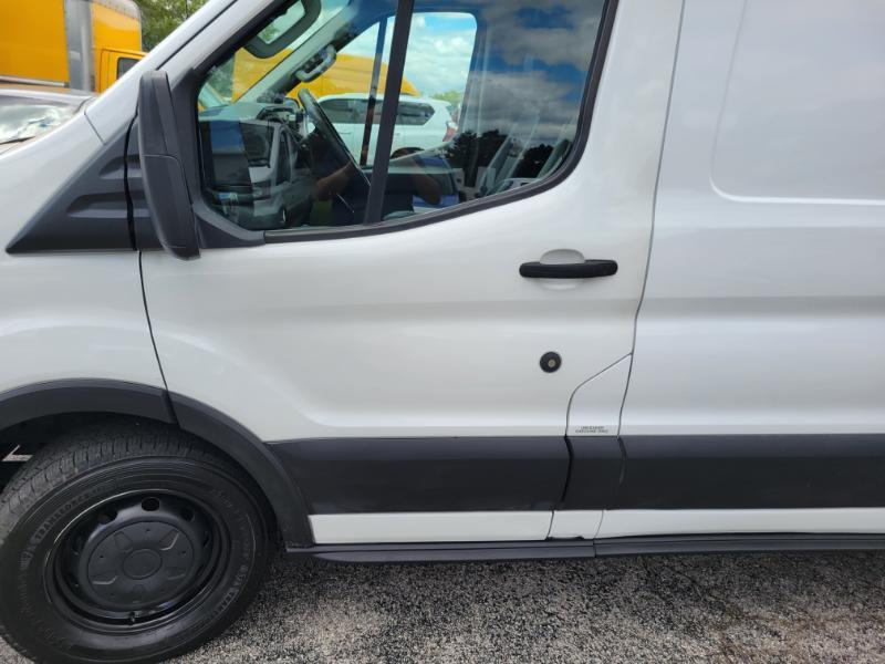 Ford Transit 250 Van High Roof w/Sliding Pass. 148-in. WB 2021
