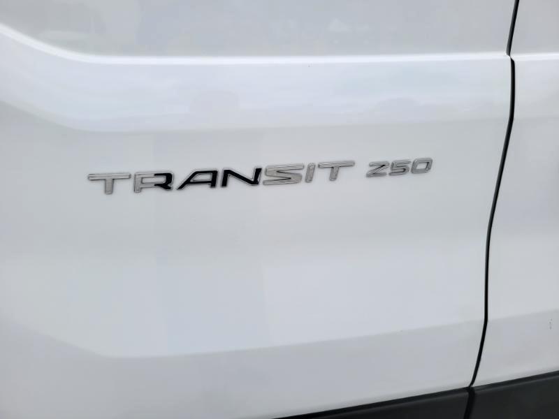 Ford Transit 250 Van High Roof w/Sliding Pass. 148-in. WB 2021