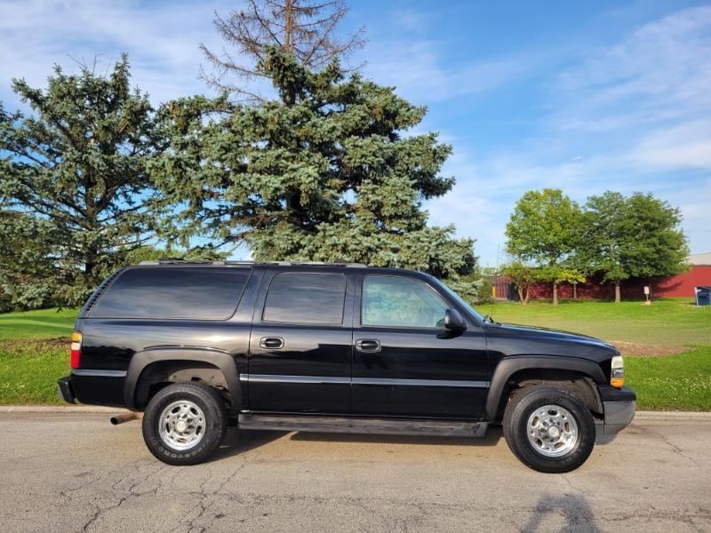 Chevrolet Suburban 2500 2WD 2006