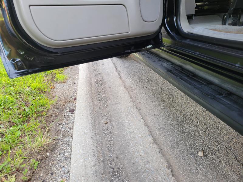 Chevrolet Suburban 2500 2WD 2006