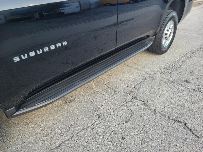 Chevrolet Suburban  2016