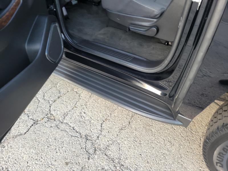 Chevrolet Suburban  2016