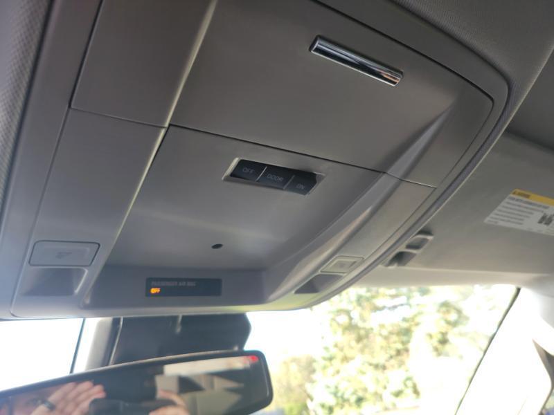 Chevrolet Suburban  2016