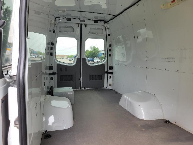 Mercedes-Benz Sprinter 3500 High Roof Ext Cargo Van 170 WB 2017