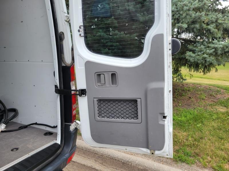 Mercedes-Benz Sprinter 3500 High Roof Ext Cargo Van 170 WB 2017