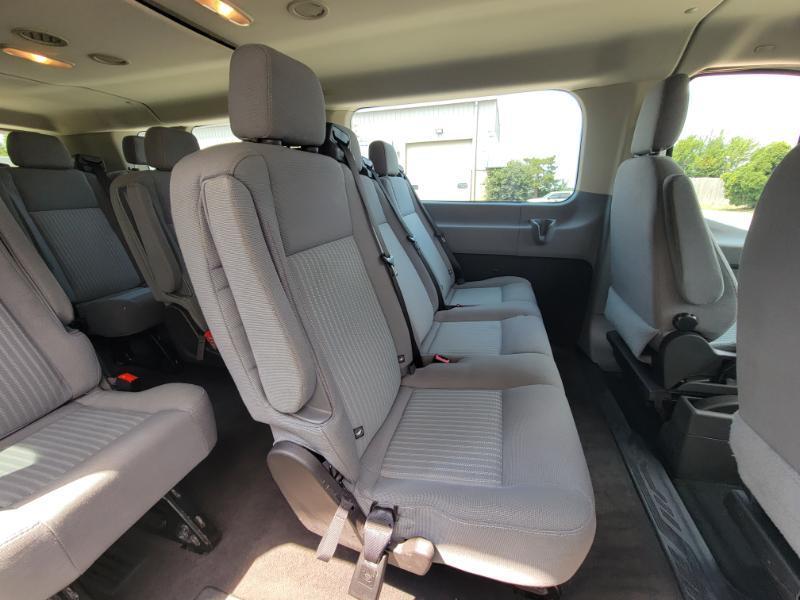 Ford Transit 350 Wagon Low Roof XLT 60/40 Pass. 148-in. WB 2016