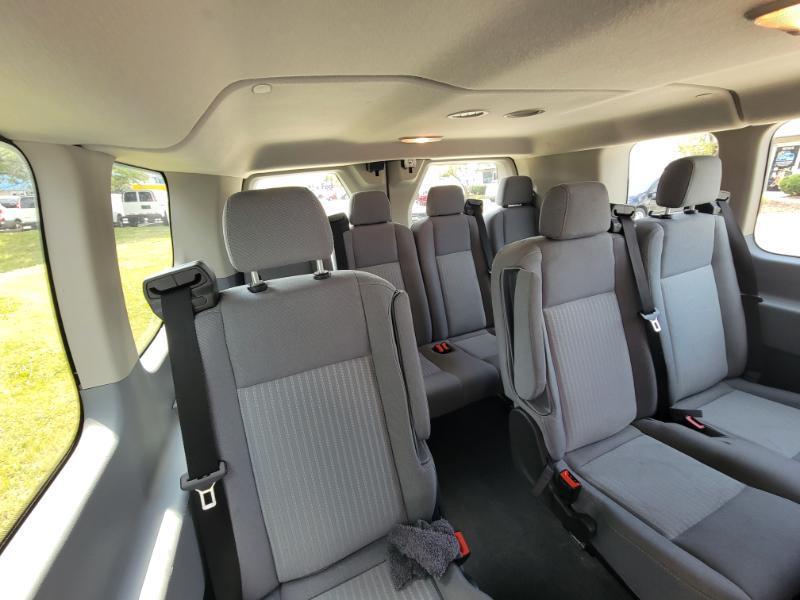 Ford Transit 350 Wagon Low Roof XLT 60/40 Pass. 148-in. WB 2016