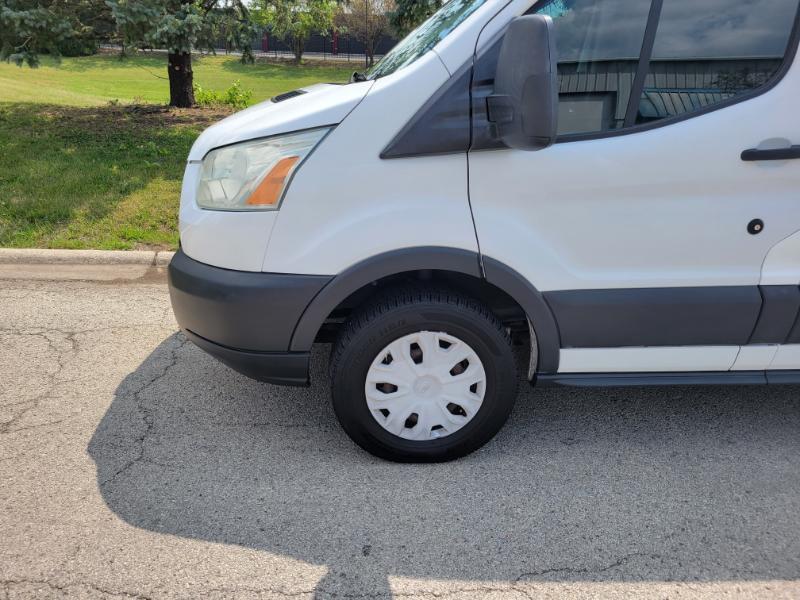 Ford Transit 350 Wagon Low Roof XLT 60/40 Pass. 148-in. WB 2016
