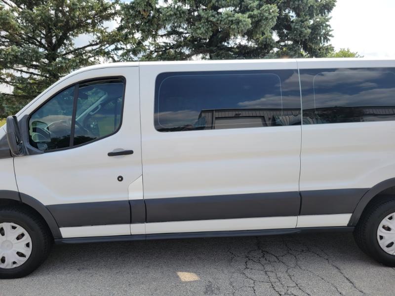 Ford Transit 350 Wagon Low Roof XLT 60/40 Pass. 148-in. WB 2016