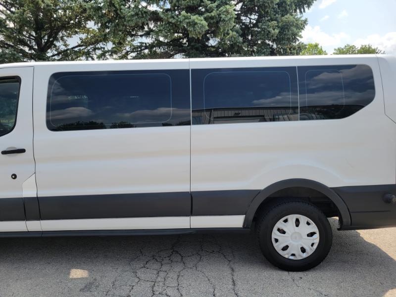 Ford Transit 350 Wagon Low Roof XLT 60/40 Pass. 148-in. WB 2016