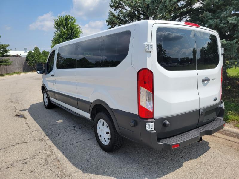 Ford Transit 350 Wagon Low Roof XLT 60/40 Pass. 148-in. WB 2016