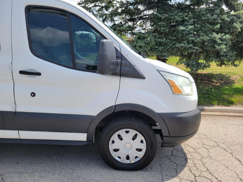 Ford Transit 350 Wagon Low Roof XLT 60/40 Pass. 148-in. WB 2016