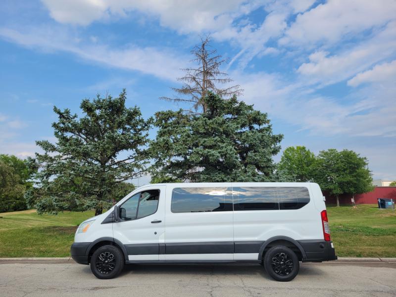 Ford Transit 350 Wagon Low Roof XLT 60/40 Pass. 148-in. WB 2016