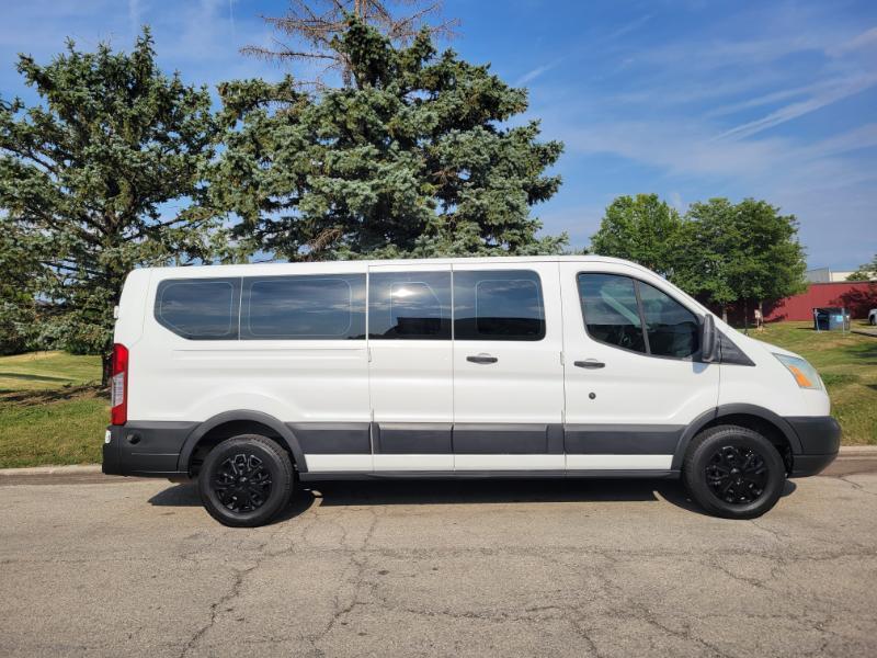 Ford Transit 350 Wagon Low Roof XLT 60/40 Pass. 148-in. WB 2016