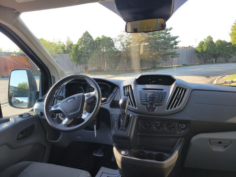 Ford Transit 150 Wagon Low Roof XL w/Sliding Pass. 130-in. WB 2019