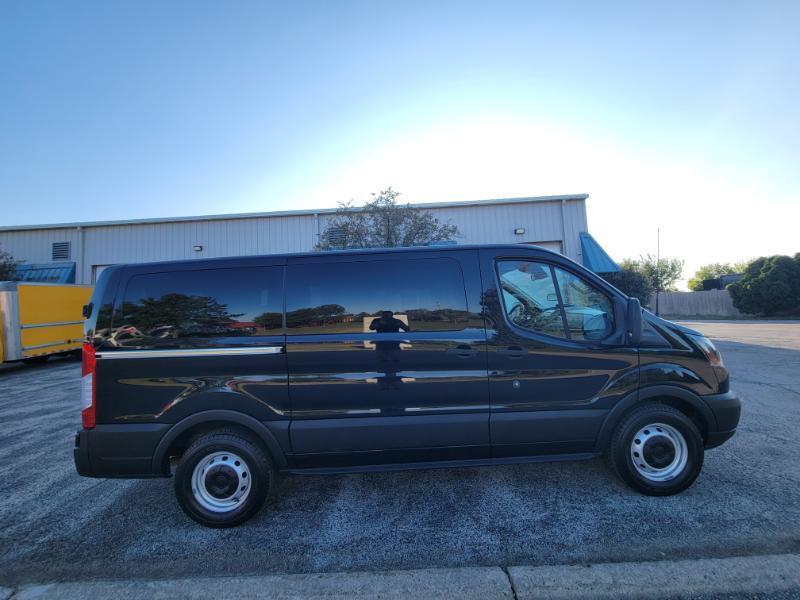 Ford Transit 150 Wagon Low Roof XL w/Sliding Pass. 130-in. WB 2019