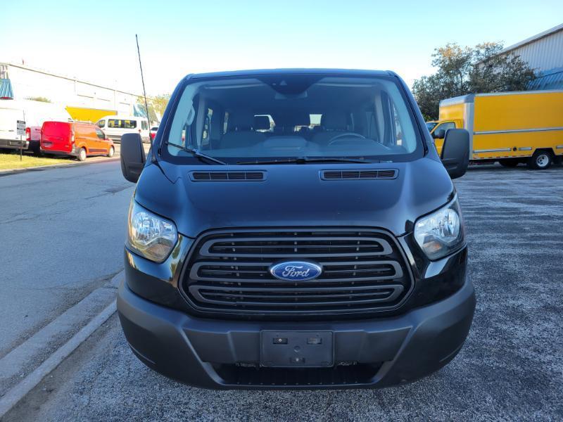Ford Transit 150 Wagon Low Roof XL w/Sliding Pass. 130-in. WB 2019