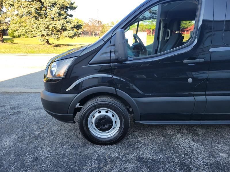 Ford Transit 150 Wagon Low Roof XL w/Sliding Pass. 130-in. WB 2019