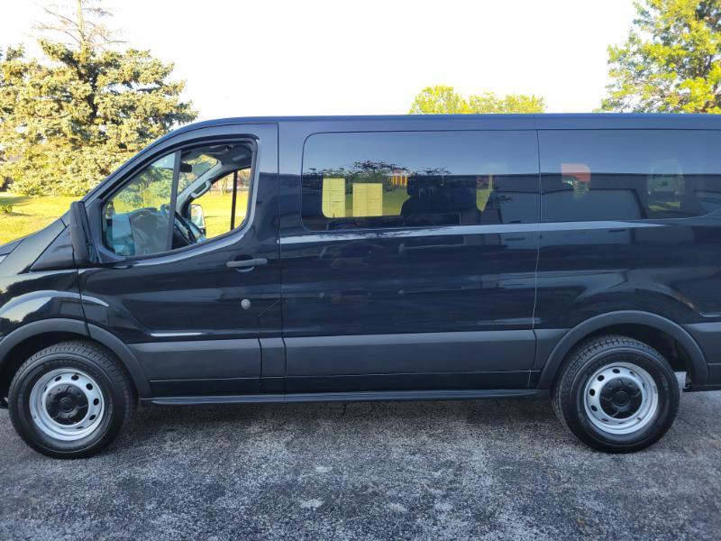 Ford Transit 150 Wagon Low Roof XL w/Sliding Pass. 130-in. WB 2019