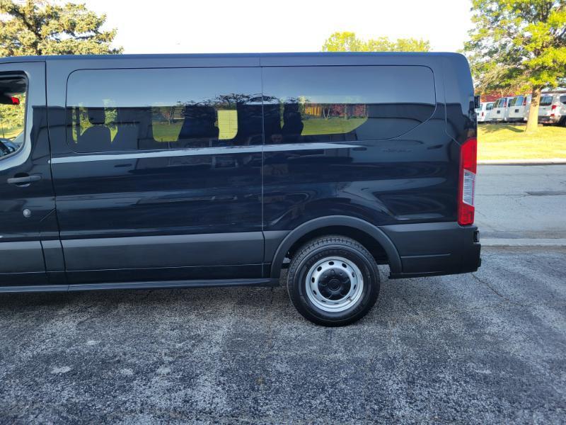 Ford Transit 150 Wagon Low Roof XL w/Sliding Pass. 130-in. WB 2019