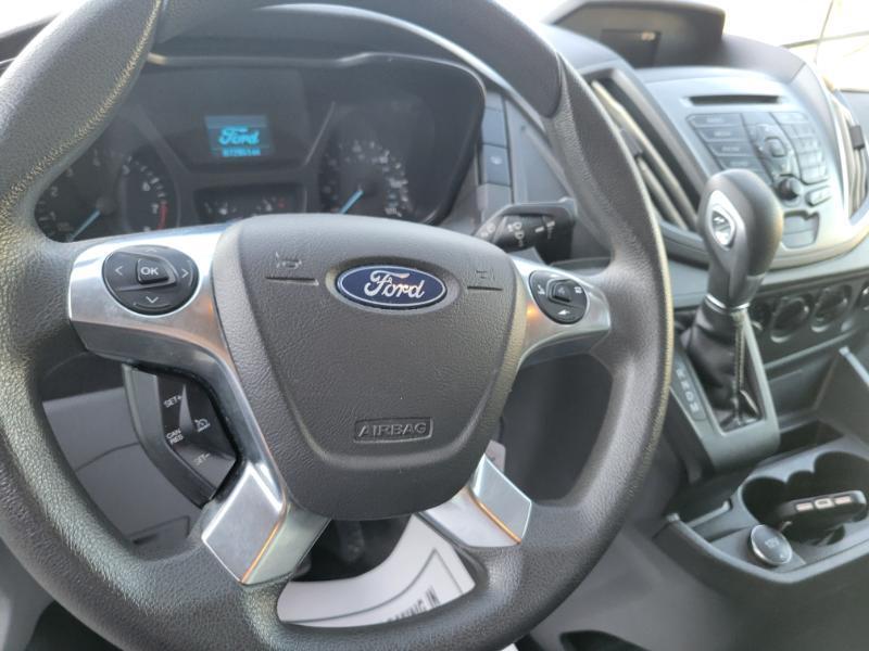 Ford Transit 150 Wagon Low Roof XL w/Sliding Pass. 130-in. WB 2019