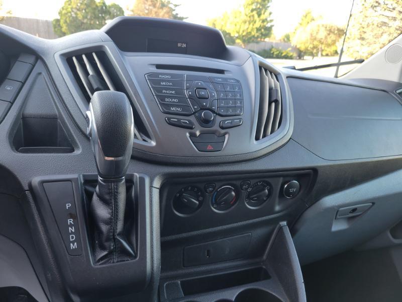 Ford Transit 150 Wagon Low Roof XL w/Sliding Pass. 130-in. WB 2019