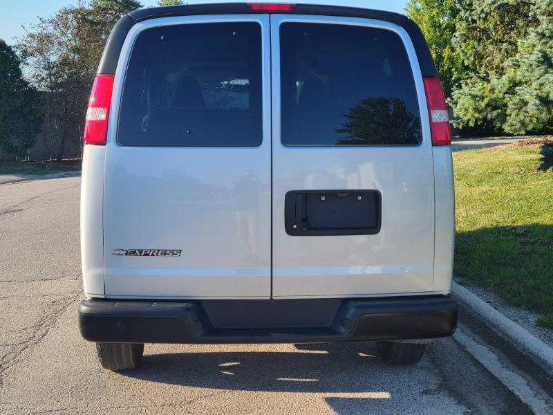 Chevrolet Express LS 2500 2019