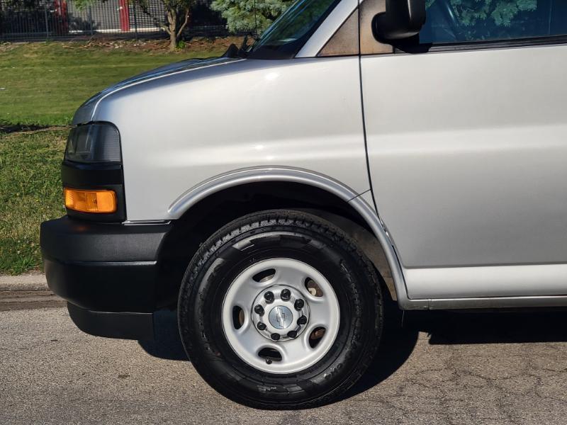 Chevrolet Express LS 2500 2019